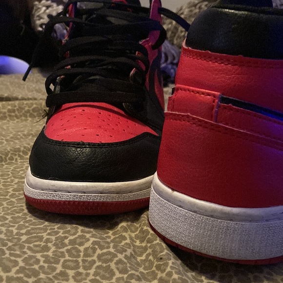 Air Jordan 1 mid “banned 2020”